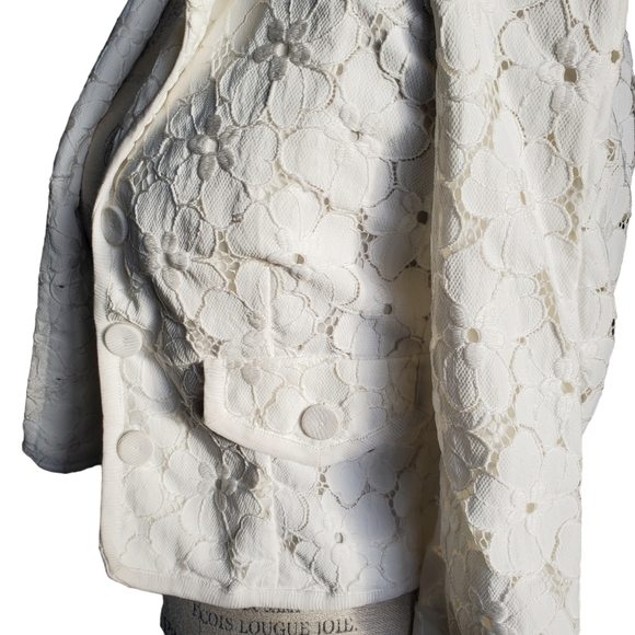 LUISA SPAGNOLI | Floral Lace  White Bridal White Collared Blazer - Picture 4 of 11